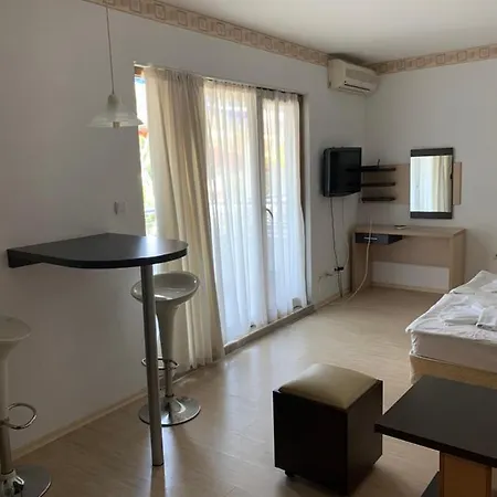 דירה Studio Kuban סאני ביץ'